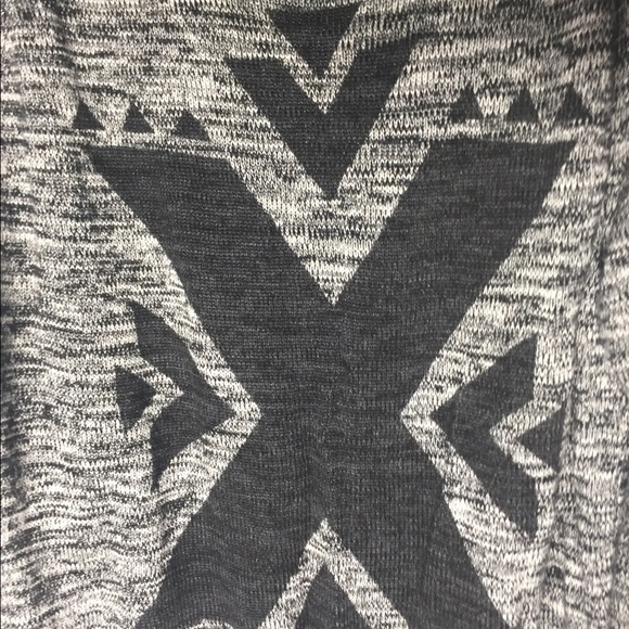 H&M Graphic Print Sweater - Picture 2 of 4